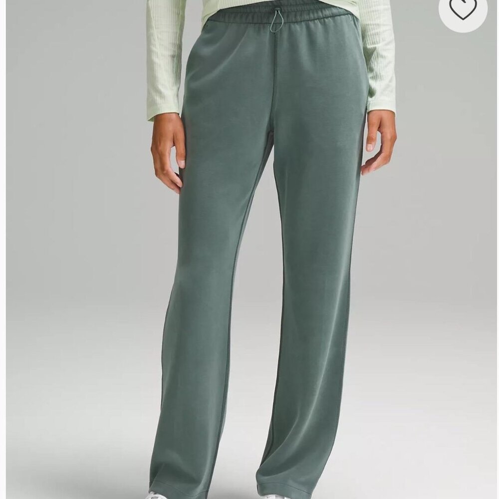 Lululemon Softstreme High-Rise Pant Green Unworn